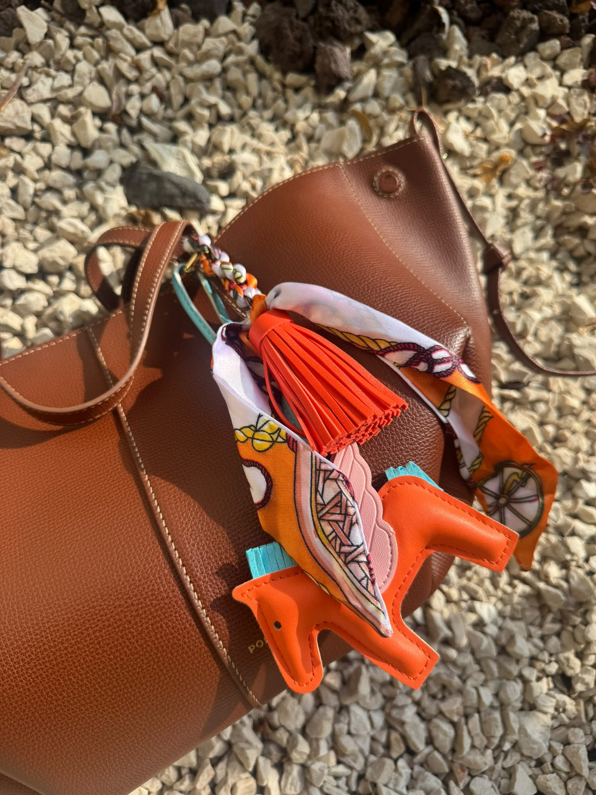 Charm Cheval Ailé & Foulard Orange et Menthe